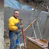 Poplavljalo hiše, sprožili so se plazovi (foto+video)