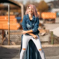 Lea Sirk: “Od nekdaj sem glasbo zelo globoko čutila, je del mene, mojega življenja”