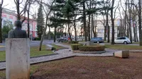 V Sežani bi s pomočjo evropskega denarja  uredili park 
nasproti sodišča.