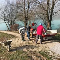 Očistili okolico jezera