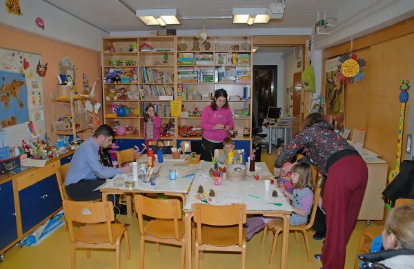 Družinski center Trojka je namenjen vsem generacijam. 
