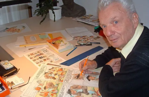 Mikija Mustra smo intervjuvali leta 2005, ko smo ga ujeli ravno med pregledovanjem Martina Krpana. 