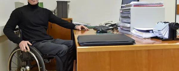 Sašo Rink: “Mislim, da lahko vsak s trdim delom, 
pozitivno naravnanostjo in vztrajnostjo tudi 
karierno rase ne glede na ovire.”