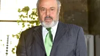 Ernest Petrič: “Zelo skeptičen in zadržan sem do 
tega, da si v imenu raznih nedorečenih in nejasnih 
konceptov, kot so sovražni govor, politična 
korektnost in nestrpnost, določene grupacije, ki 
imajo moč in  mogoče obvladujejo medije, lastijo 
pravico obsojati in  stigmatizirati določena stališča 
in njihove nosilce.” 