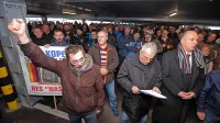 Zaposlene skrbi “brutalen napad na Luko