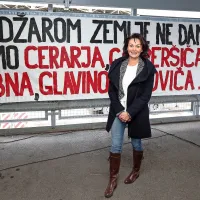 Zaposlene skrbi “brutalen napad na Luko