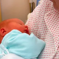Mali Jonas je bil prvi letošnji otrok, rojen v Šempetru. Lani so 
se veselili 614 dojenčkov.