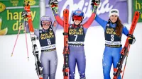 Mikaela Shiffrin (v sredini) je bila v Kranjski Gori nepremagljiva.