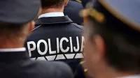 Pomožne policiste vpokličejo, ko je treba zaradi nemotenega 
dela nadomestiti večje število aktivnih policistov.
