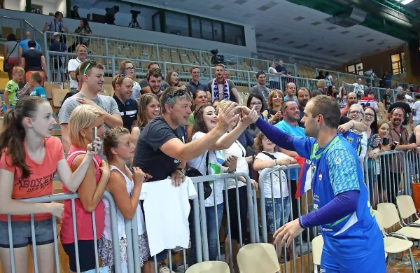 Patrik Leban se nadeja, da bo slovenska reprezentanca imela 
tudi v Zagrebu številčno podporo s tribun. 