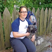 Anita Tomšič vzreja kraške ovčarje,  ki so avtohtona slovenska 
pasma.