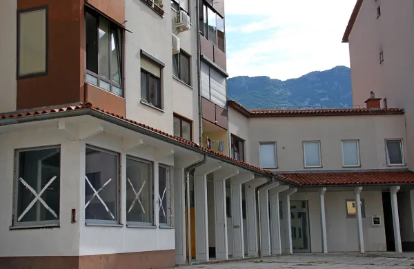 V Ajdovščini bodo še pred pomladjo začeli  urejati prostore 
bodoče fizioterapije in zdravstvene vzgoje.