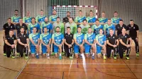 Slovenska rokometna odprava za evropsko prvenstvo, ki je 
medtem izgubila nekaj členov. 