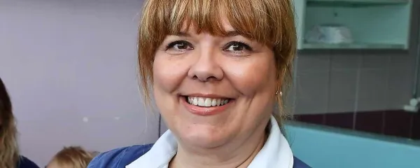 Doroteja Dobrinja, do nedavna glavna sestra izolske pediatrije, osebnost Primorske meseca maja