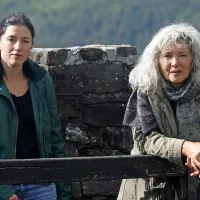 2. Nadja Velušček in Anja Medved, avtorici filma Vžgano v 
spominih