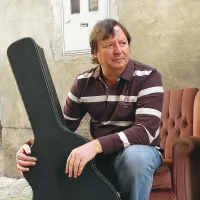 10. Drago Mislej Mef, kantavtor in tekstopisec