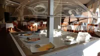 Tik pred stečajem družbe Lipica turizem je Kobilarna Lipica 
kupila del opreme, a je ni plačala.