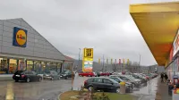 Zaenkrat ne kaže, da bi kupci v nakupovalnem središču ob 
Reški cesti kmalu dobili javne sanitarije