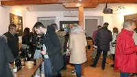 Vinoteka Vipava ob prireditvah poka po šivih.