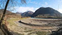 Jezero je razkrilo svoje drobovje