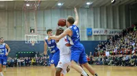 Sežanski Američan  Ahaquille Derrick Duncan v boju z Bistričanom  Tjažem Hadalinom 