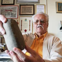 Oleg Mandić: “Med vsako vrnitvijo v Auschwitz sunem kak kamen.” 