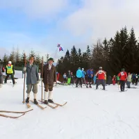 Na Partizanskih smučinah je bilo kar 300  tekmovalcev.