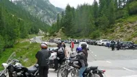  Brez avtobusnih povezav bi bila poletna gneča na Vršiču  še 
hujša. 