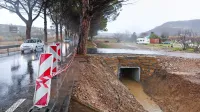Za večjo pretočnost pod svojim cestnim dovozom je poskrbel tudi zasebnik, ki so ga v preteklosti krivili za poplave v 
Strunjanu.  