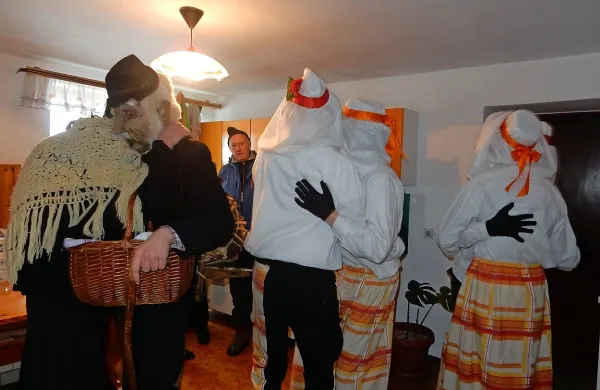 Sneg in veter nista ukrotila ravenskega pusta