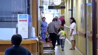 Morda bo ukrep pripomogel k prihrankom, a zagotovo bo škodil 
bolnim, poudarjata Praktikum in Zdravniška zbornica.   