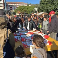 Ples, petje in vriskanje ter usta polna sladkih krofov