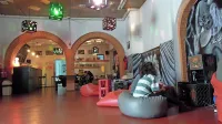Notranjost Centra mladih Koper, ki je v tem trenutku na območju 
koprske občine edino uradno srečevališče mladih.