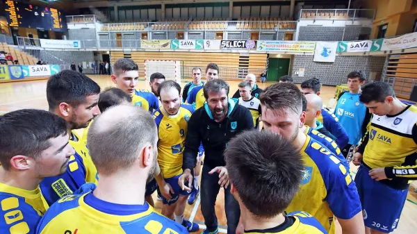 Iz Rokometnega društva Koper 2013 so sporočili, da je današnja 
prvenstvena tekma z Dobovo odpovedana zaradi bolezni v ekipi.