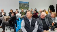 Zadružniki so se seznanili z novostmi, ki se obetajo v kmetijstvu.   