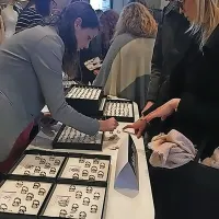 Čipkasto sladek vikend na koprskem poročnem sejmu
