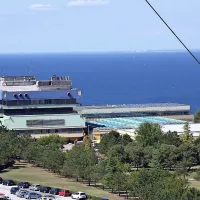 V izolski bolnišnici so prvi v Sloveniji oktobra lani opravili zelo 
zahtevno operacijo velike trebušne kile s pomočjo botoks toksina. 