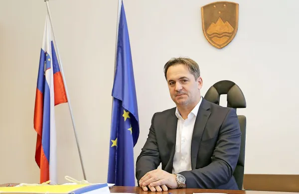 Odslej novogoriško okrožno sodišče vodi višji sodnik Goran 
Klavora.
