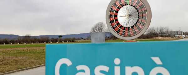 Ne za rdečo in črno, za številke gre