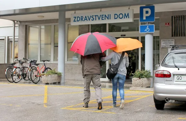 Zdravstveni dom Nova Gorica