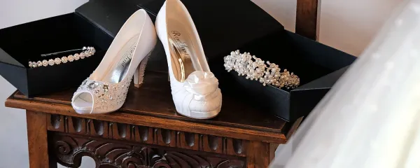 Poročni čevlji naj ne bodo samo lepi, ampak tudi udobni.