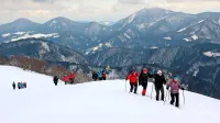 pLANINSKA ZVEZA sLOVENIJE, NAJBOLJ MNOŽIČNA ŠPORTNA 
ORGANIZACIJA PRI NAS, PRAZNUJE 125 LET.