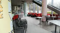 Že tretji najemnik je v Eda centru obupal nad gostinskim lokalom 
v pritličju.