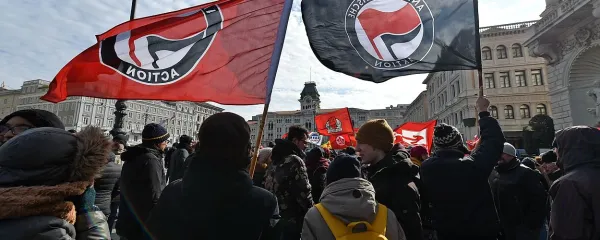 Past poenostavljenih rešitev