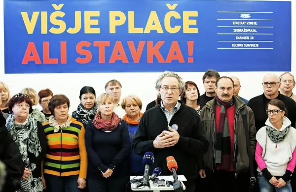 Šolski sindikalisti  napovedujejo, da bi čez dva tedna lahko stavko še zaostrili in 14. marca v oskrbo ne bi sprejeli niti tistih otrok, ki ne 
bi imeli možnosti varstva.