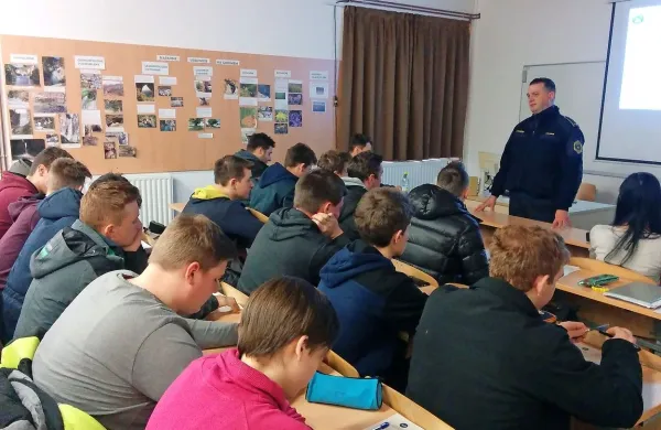 Ivica Maksimović je kot dolgoletni prometni policist dijakom 
razkril pasti, ki nanje prežijo v prometu. 