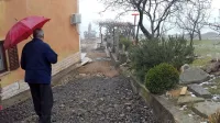 Krajan iz  Šentjan nad Portorožem se pritožuje, da že več kot mesec 
dni živi na gradbišču.     