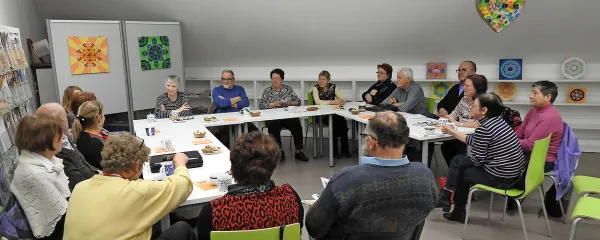 Vilharju posvečena čajanka v pivški knjižnici je odprla niz dogodkov v Vilharjevem letu.