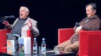 Knjigo Ni je šole brez karjole je uredil Jože Hočevar (desno), Andrej 
Jelačin pa jo je posvetil pokojni ženi Mariji Paravan Jelačin. 