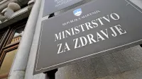 Na ministrstvu za zdravje se pri novih zaposlitvah sklicujejo na 
kadrovski načrt.